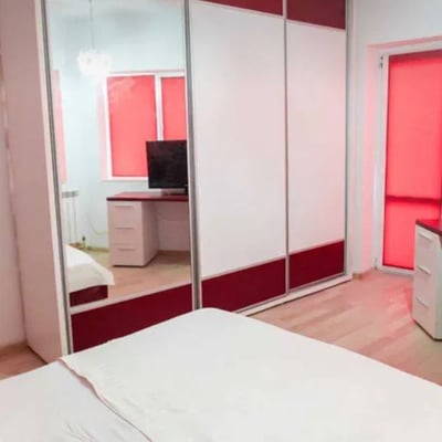 Miete einer hellen 2-Zimmer-Wohnung, 60 m², historische Altstadt, Constanța, Rumänien